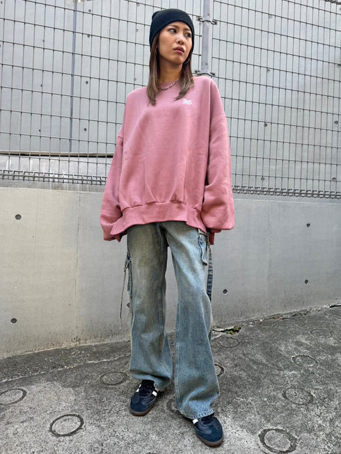サイドスリットロゴプルオーバー